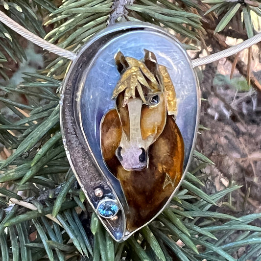 Haflinger Horse pendant with Blue Sapphire